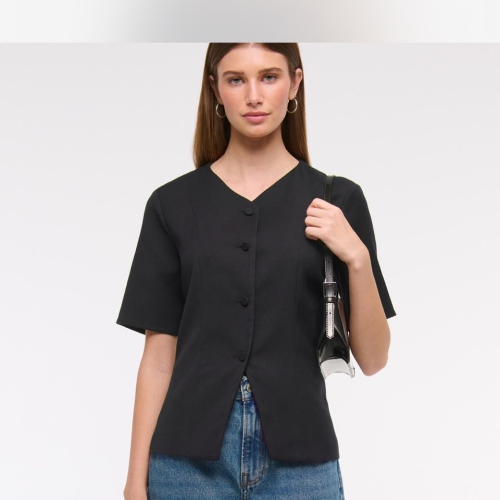 Elegant Black Button-Up Women's Top